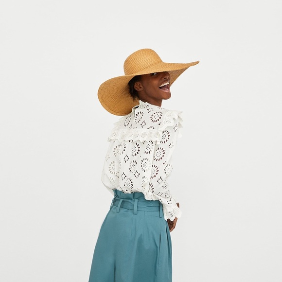 Zara eyelet blouse size M in off white color - Picture 6 of 15